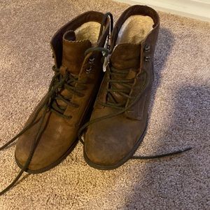 UGG Denhali Ankle Hiker Boots Brown Leather - 7.5